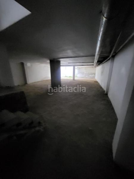 Foto b43edebc-21de-421e-a512-e38d44216471. Local comercial oportunidad de inversión local con 369 m y terraza en Santiago de Compostela