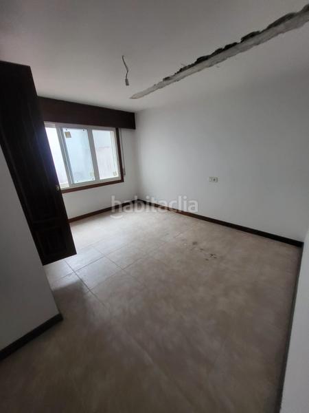 Foto bf021117-45c6-4e5f-b5ee-ecfbd681a3fb. Local comercial oportunidad de inversión local con 369 m y terraza en Santiago de Compostela