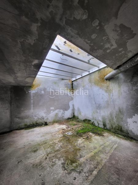 Foto ec45d682-943d-42c9-98eb-23be09f45351. Local comercial oportunidad de inversión local con 369 m y terraza en Santiago de Compostela