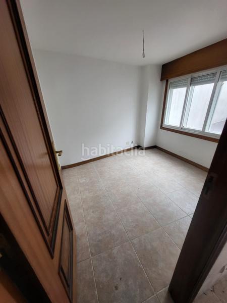 Foto ef3bf273-55ea-480e-8e79-03696b34f853. Local comercial oportunidad de inversión local con 369 m y terraza en Santiago de Compostela