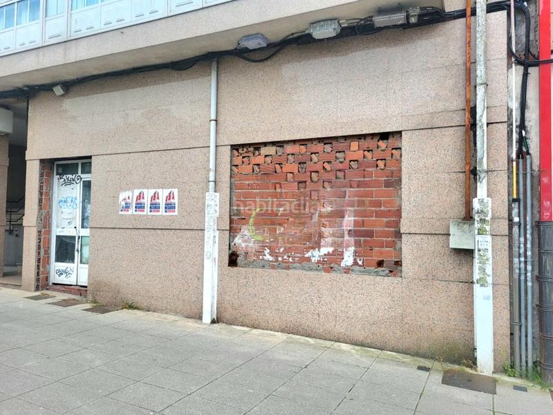 Foto fb6f1c83-f427-47a0-afe5-c68778129cf5. Local comercial oportunidad de inversión local con 369 m y terraza en Santiago de Compostela