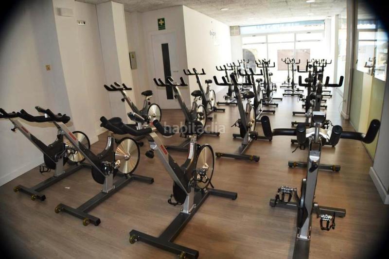 Foto 52868366-5ef2-4486-833c-d6ffd7a8b7c1. Local comercial local acondicionado como gimnasio en venta . en Ribeira
