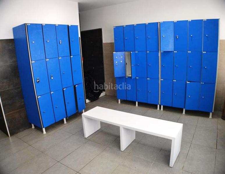 Foto 9696bd5e-9641-4faa-bacb-d6f41e8a3b33. Local comercial local acondicionado como gimnasio en venta . en Ribeira
