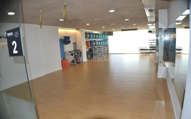 Foto b99cefd4-03cb-4e61-a29f-6ecdc734715c. Local comercial local acondicionado como gimnasio en venta . en Ribeira
