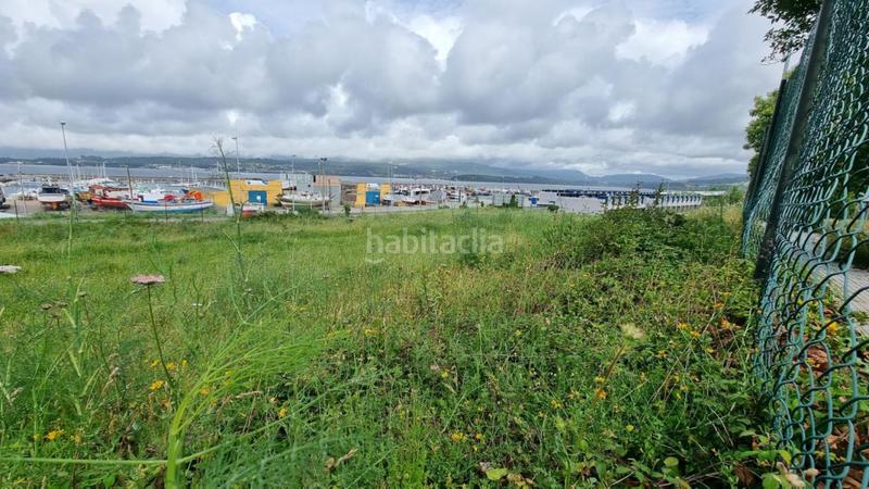Foto a36e8e14-846e-4ec2-b588-2625d3f42fe8. Terreno residencial suelo en venta . en Rianxo