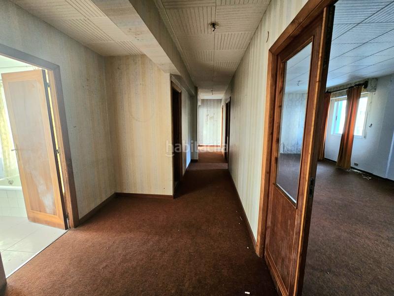 Foto 00ee187f-ff1e-49b7-bb7e-0b2faca0d7eb. Piso  amplio con vistas al mar en a pobra do caramiñal en Pobra do Caramiñal (A)