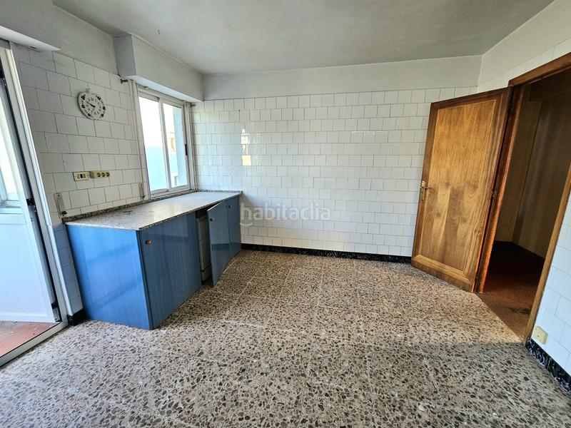 Foto 4d6977c6-df8c-4b14-ac58-6c1f4c16eaca. Piso  amplio con vistas al mar en a pobra do caramiñal en Pobra do Caramiñal (A)