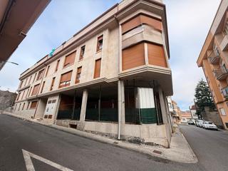 Local Comercial en RU FERNANDEZ FLOREZ 2