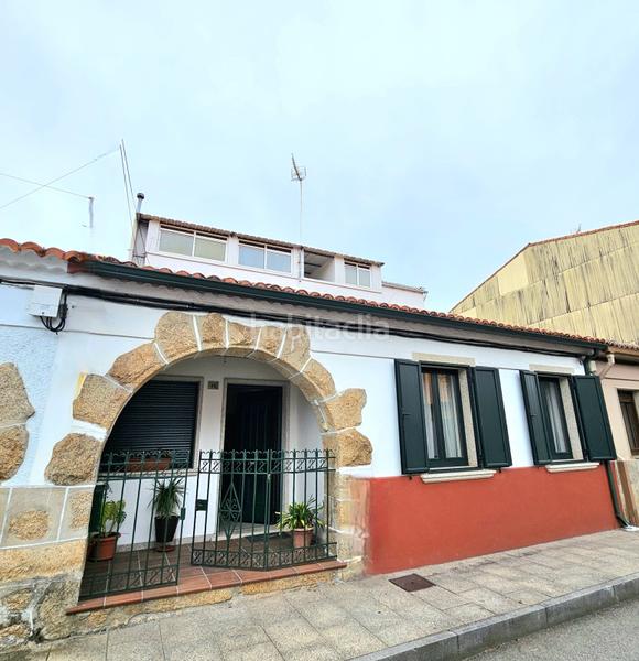 Foto 322556b7-1263-4679-bc90-bcc9fff815ff. Casa adossada amb calefacció a santa uxía de Ribeira Ribeira