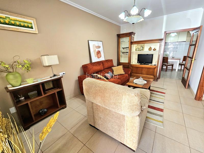 Foto 3c1ebfdc-cf7b-4537-ae5e-4854732c69b9. Casa adossada amb calefacció a santa uxía de Ribeira Ribeira