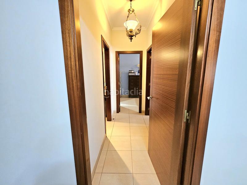 Foto 92afbf61-af7b-4611-80dd-ae5937ef2ab8. Casa adossada amb calefacció a santa uxía de Ribeira Ribeira