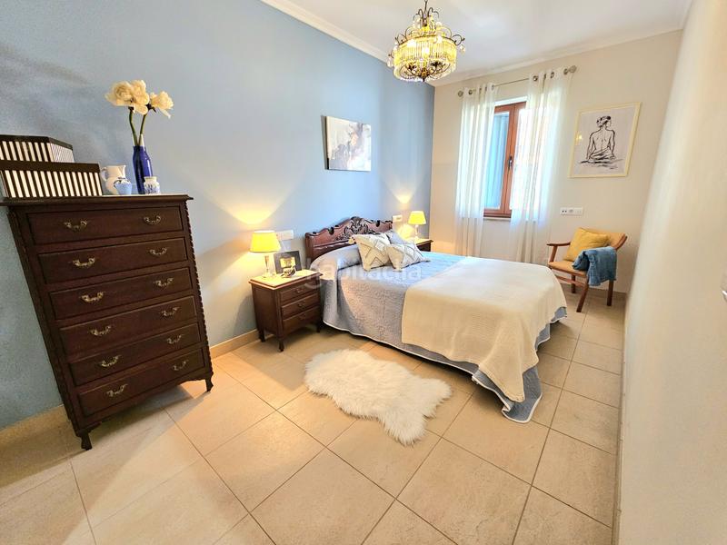 Foto d1b1c859-e274-456d-84a0-ada6c3fb530d. Casa adossada amb calefacció a santa uxía de Ribeira Ribeira