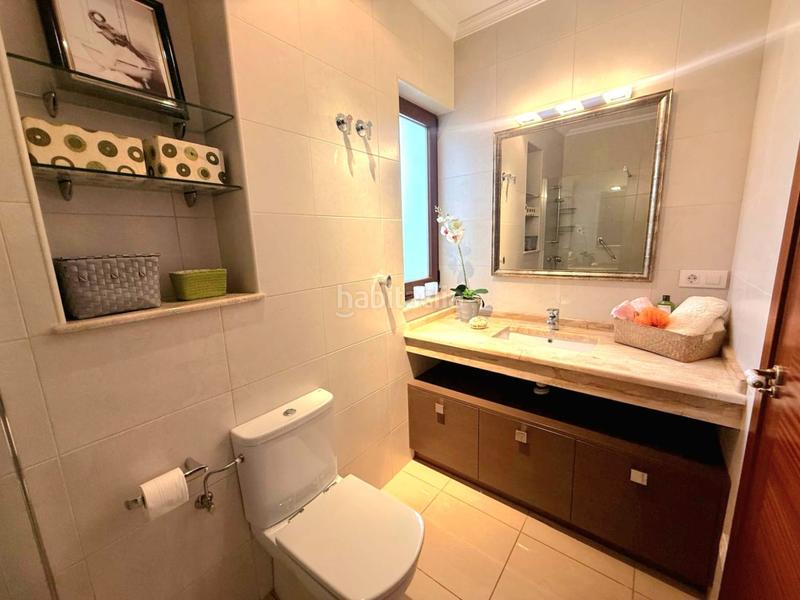 Foto e50d8cc2-03cd-43a0-8bb1-0292edaa2361. Casa adossada amb calefacció a santa uxía de Ribeira Ribeira