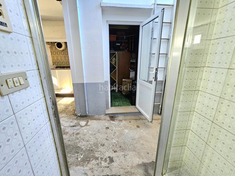 Foto f03f1afd-cad3-400a-894f-f72a44449887. Casa adossada amb calefacció a santa uxía de Ribeira Ribeira