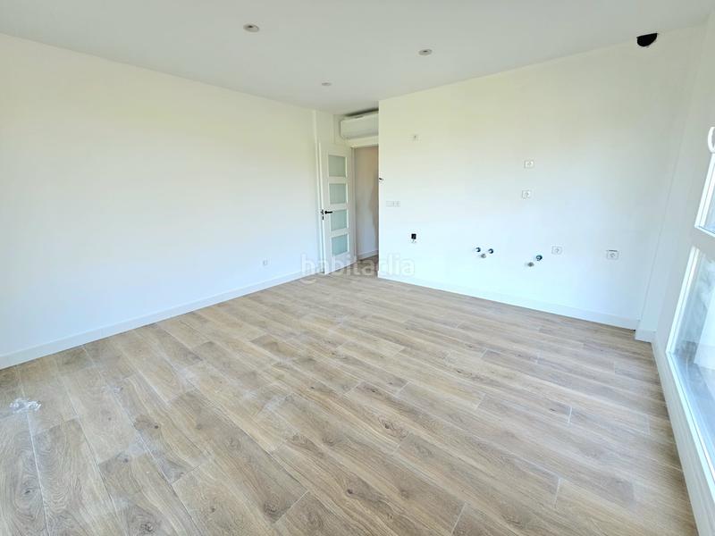 Foto 1382ce50-726f-41bf-8be3-aadb7bb0c344. Piso última vivienda tipo bajo de obra nueva en venta en Palmeira, ! en Ribeira