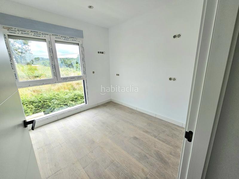 Foto 76b0efa3-e585-4249-a732-1689009c775d. Piso última vivienda tipo bajo de obra nueva en venta en Palmeira, ! en Ribeira