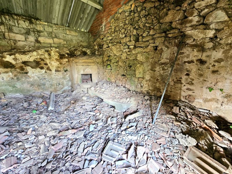 Foto b97e8356-6d25-41de-a4e5-542e096386dd. Casa a Carreira Ribeira