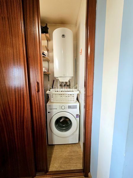 Foto c79abb08-9d50-4d9f-a139-6ccb22a92b18. Pis amb calefacció aparcament a santa uxía de Ribeira Ribeira