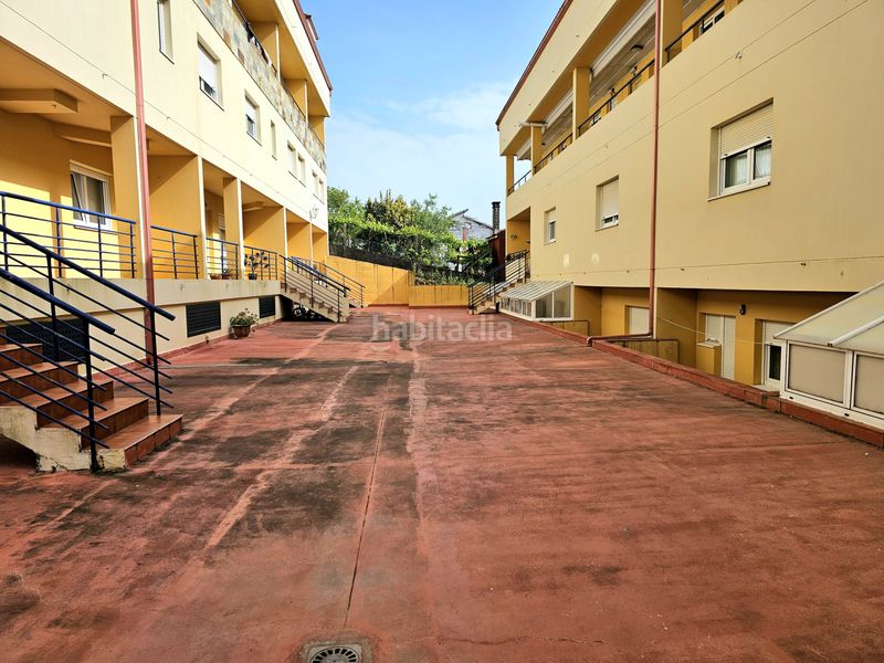 Foto e63f1322-a35d-4f9e-82aa-2ff5e12a38a4. Pis amb calefacció aparcament a santa uxía de Ribeira Ribeira