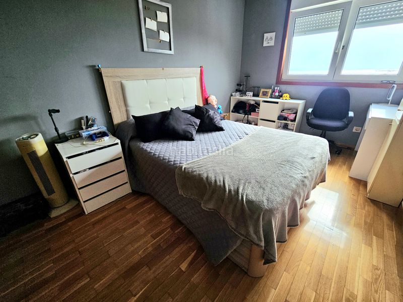 Foto f20e0fb0-3cd4-47b2-a5c3-20789680ad0c. Pis amb calefacció aparcament a santa uxía de Ribeira Ribeira