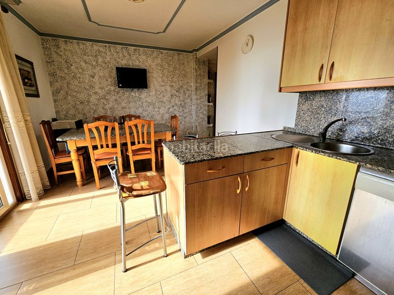 Foto f3cb6422-673b-4a9f-9d57-8bba33e1ae09. Pis amb calefacció aparcament a santa uxía de Ribeira Ribeira