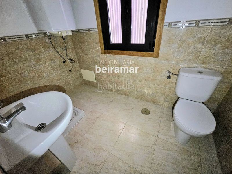 Foto 5641ae2b-6103-4d37-b3e4-1a0c2d952e85. Xalet amb aparcament a Pobra do Caramiñal (A)