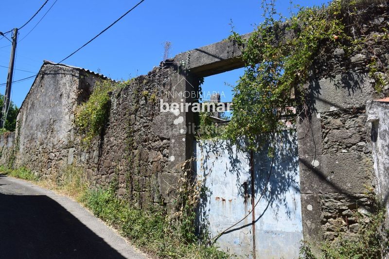 Foto 8165d453-ffff-4b52-b012-4a78e16cca9f. Casa a Pobra do Caramiñal (A)