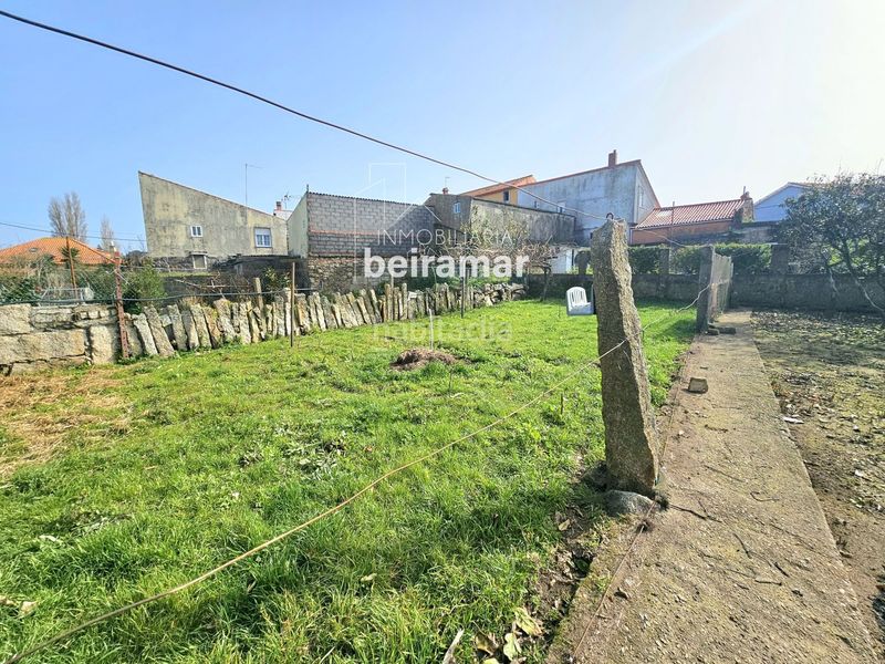 Foto 6c354b71-a762-4a76-8333-cf9ffd2525bf. Casa adossada a Carreira Ribeira
