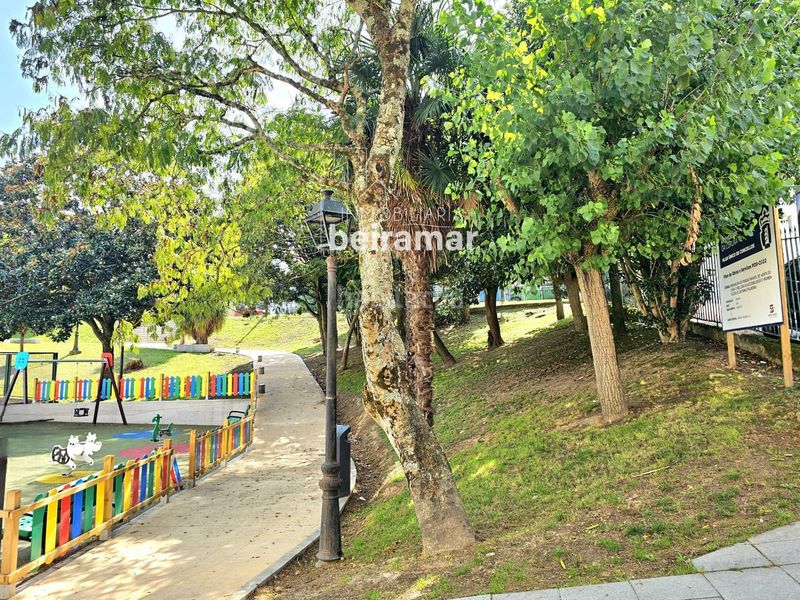 Foto c326e147-e5f3-4251-8664-8796f76b414c. Xalet amb aparcament a Palmeira Ribeira