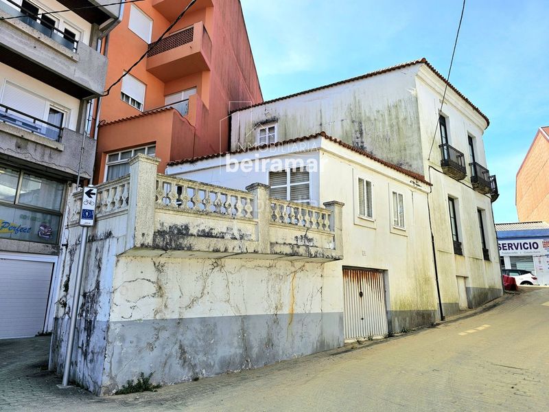 Foto ee304824-0bce-43cd-9c91-094c8cb3769d. Xalet amb aparcament a Palmeira Ribeira