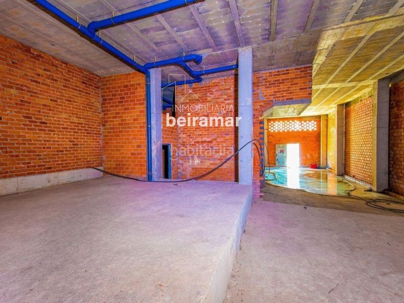 Foto 21f4d6c4-0314-4914-9145-eeefb9ec18db. Local comercial a O Milladoiro Ames