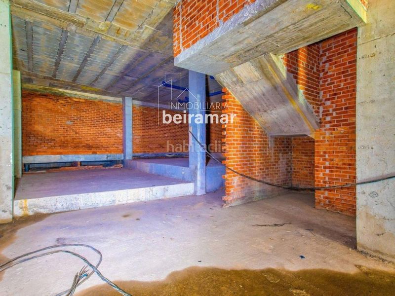 Foto 49553b8d-0a98-4d1e-bdbe-a3ce1391bf0a. Local comercial a O Milladoiro Ames