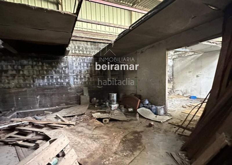 Foto fe3926d9-40d4-4db3-9379-f6dee854c5ee. Nau industrial a Touro