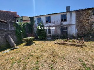 Casa adossada  Miramontes. Casa de piedra con terreno en venta en grisoa santiago de compos