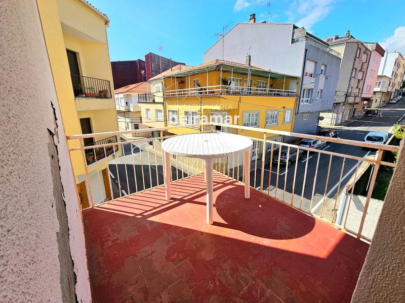 Foto a9e8e0c0-a328-4afc-9a6f-5e480bb98a29. Edifici a Pobra do Caramiñal (A)