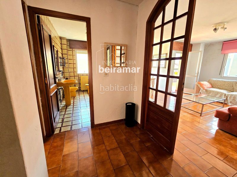 Foto cbe5b41c-96b8-4841-99fb-07a50102d576. Edifici a Pobra do Caramiñal (A)