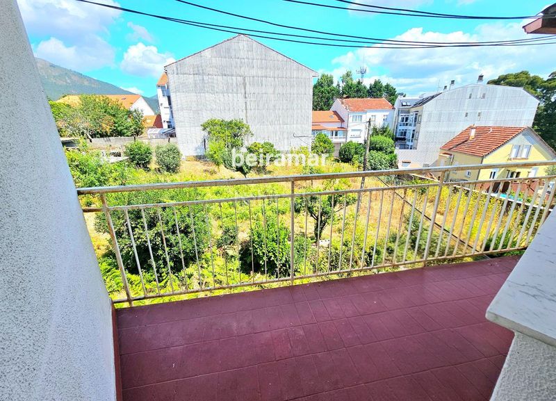 Foto db3f00c0-48b3-4b99-9fb5-59012a580742. Edifici a Pobra do Caramiñal (A)