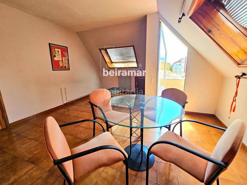 Foto ddd0c8fe-de0a-4369-99a1-d09c2e6bff1f. Edifici a Pobra do Caramiñal (A)