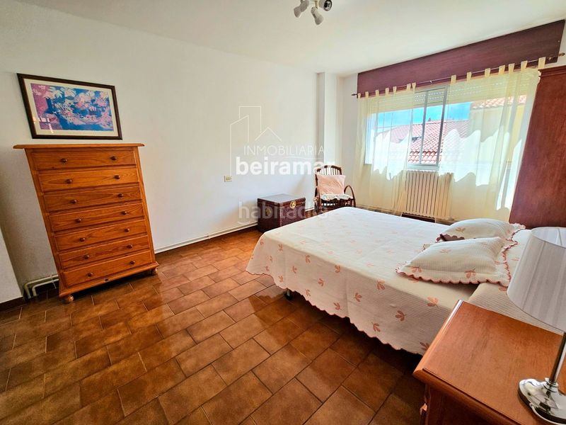 Foto e9fa0c65-2e7d-4c5a-bda6-daa5521b75db. Edifici a Pobra do Caramiñal (A)