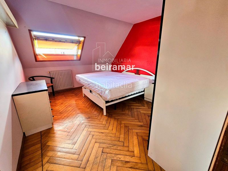 Foto f98bdd4f-930c-4f94-8c73-c224a92f5cf6. Edifici a Pobra do Caramiñal (A)
