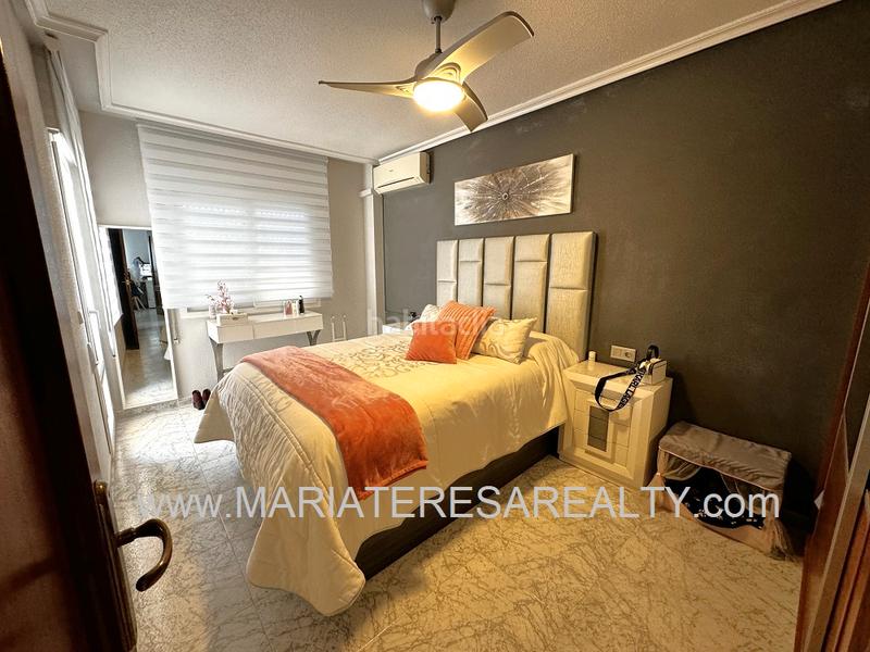 Foto 1bce7edf-a489-4be5-b0bf-a1e56adb471d. Semi detached house with fireplace parking pool in Alcázares (Los)