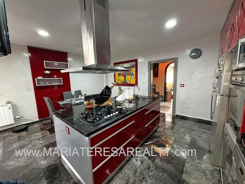 Foto af6dede8-5fb3-4b3e-b927-e7dd0cd208be. Semi detached house with fireplace parking pool in Alcázares (Los)