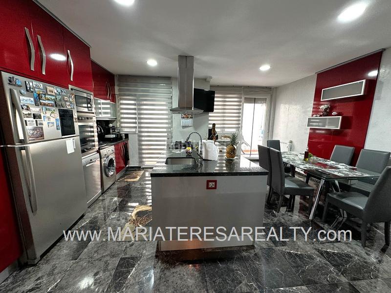 Foto c50e5a19-7eae-4fc2-b4f8-7b0179044662. Semi detached house with fireplace parking pool in Alcázares (Los)