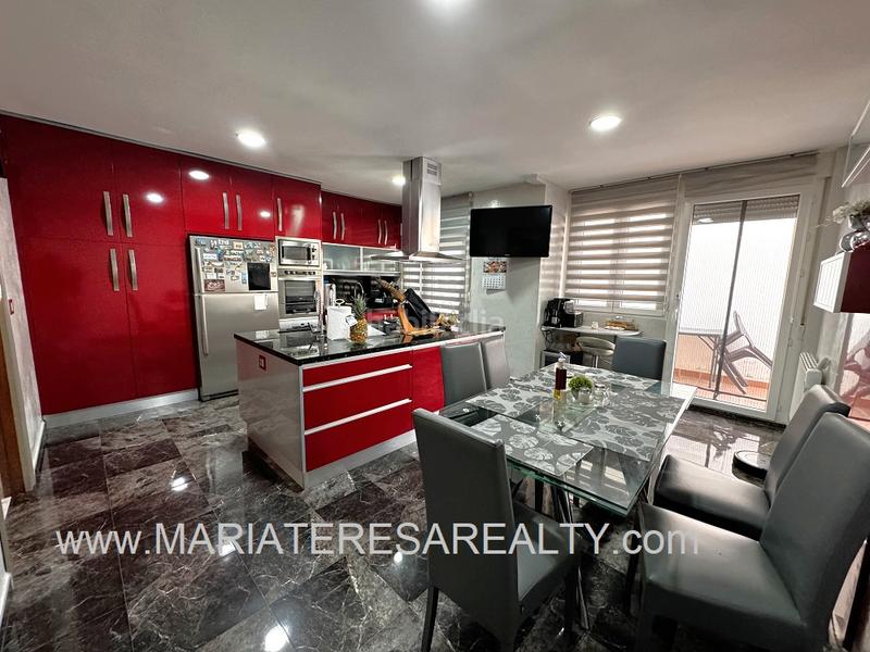 Foto eff29f6c-7906-4fe0-b73b-f100d1f47871. Semi detached house with fireplace parking pool in Alcázares (Los)