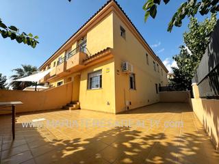 Casa pareada en Los Narejos_Punta Calera. Duplex en esquina con jardín en los narejos, los alcázares, murc