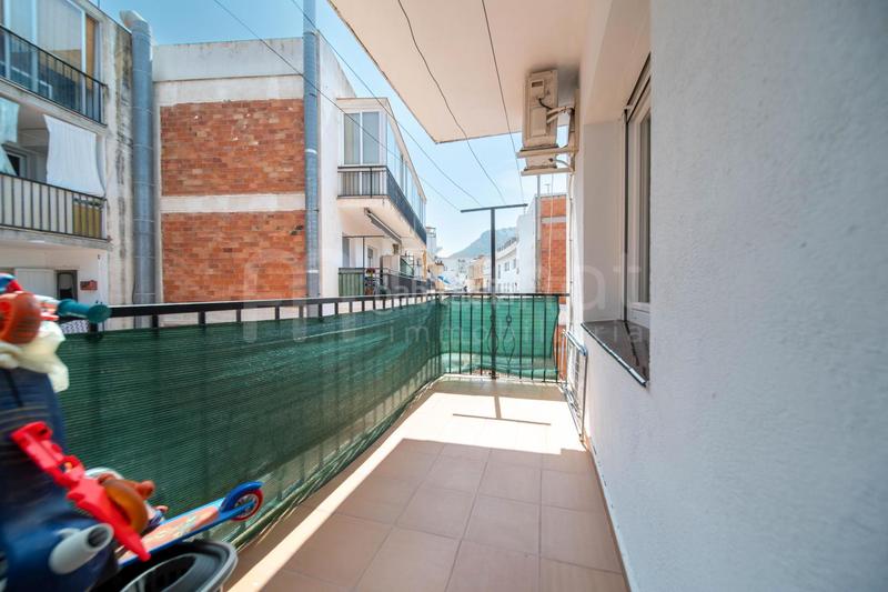 Foto ef0909b4-a6a9-4171-bae9-0e931d65f313. Piso  de tres habitaciones en cpuig rom en Centre Roses