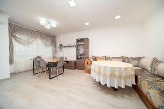 Pis  Carrer del puig rom. Piso de tres habitaciones en cpuig rom