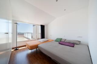 Pis  Carrer nou. Ático dúplex en el centro de figueres con terraza y garaje.
