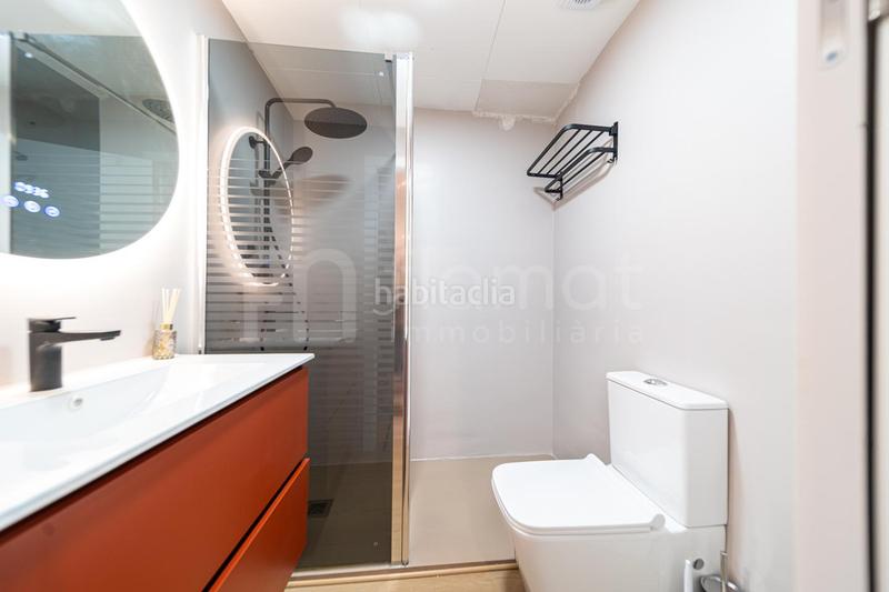 Foto ef1f1370-d04f-4deb-9571-e49db4a9535b. Piso amplio piso reformado de 4 habitaciones con vistas a la ciutadella en Roses
