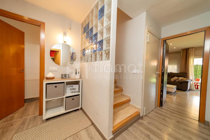 Foto a53023c1-af21-4e77-88d3-773e53c4d12a. Reihenhaus mit parking in Palau-saverdera